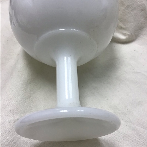 Vntge Milk Glass Goblet. Final at $7.00. - Picture 2 of 7